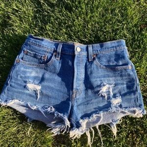 Levi Jean Shorts